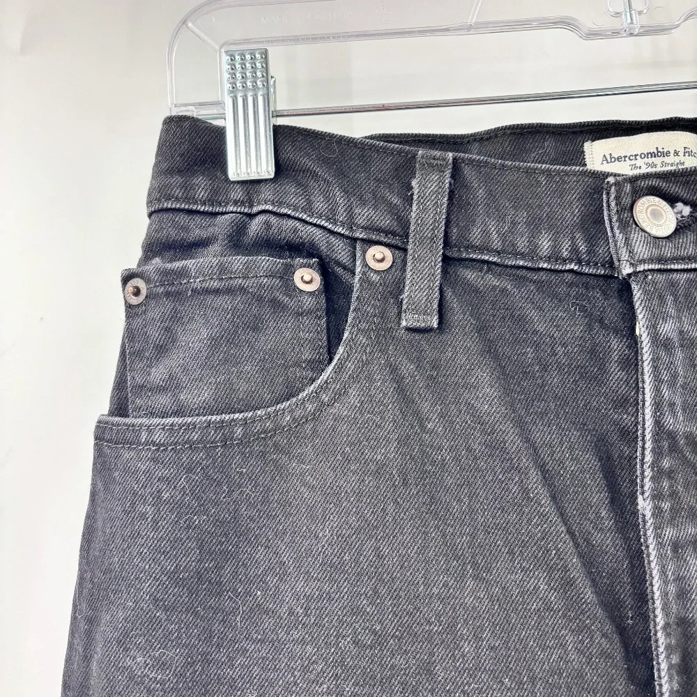 Abercrombie & Fitch Ultra High Rise The 90's Straight Leg Jeans Black Size 27 - Picture 2 of 6